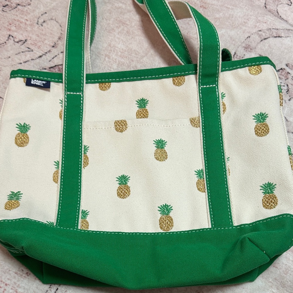 Like Lands End limited edition medium zip top Boat Tote Bag.